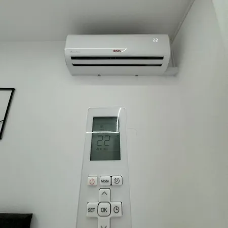 Apartment In Central *