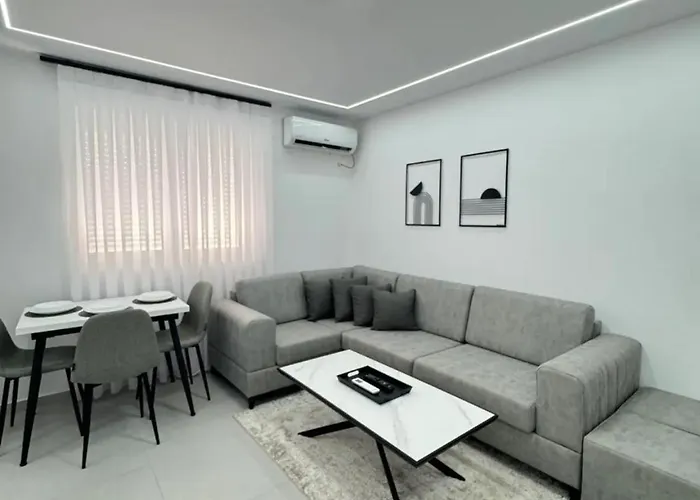 In Central * Shkoder